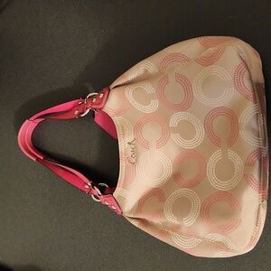 Beautiful Coach Medium Hobo Purse Bag